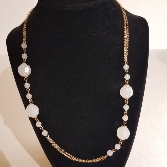 Gold tone necklace  j271 - Picture 2 of 5